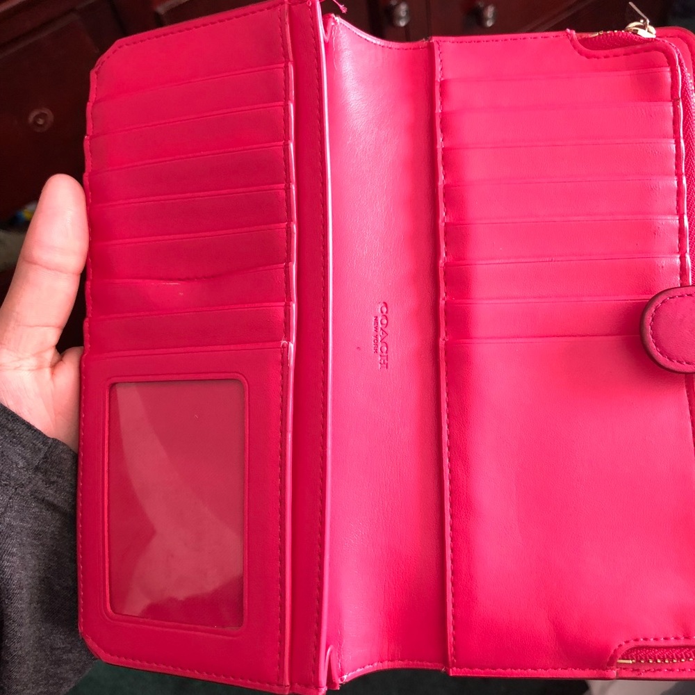Coach wallet